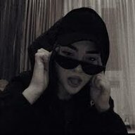 Максим Малшов